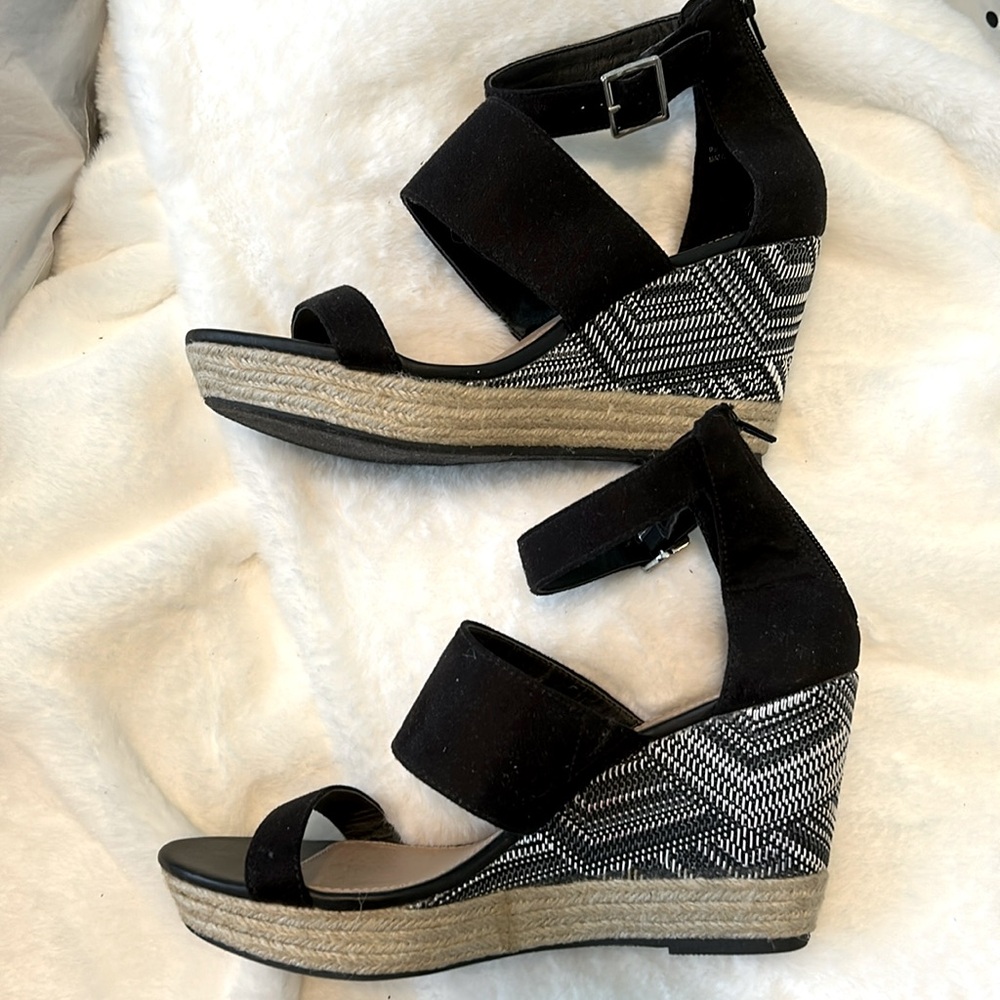 Christian Siriano Black Suede Wedges. US Size 10.